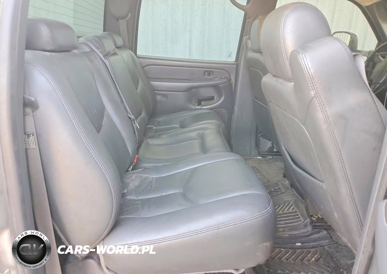2005 Chevrolet Silverado K2500 Heavy Duty VIN:1GCHK23255F837868 - 10
