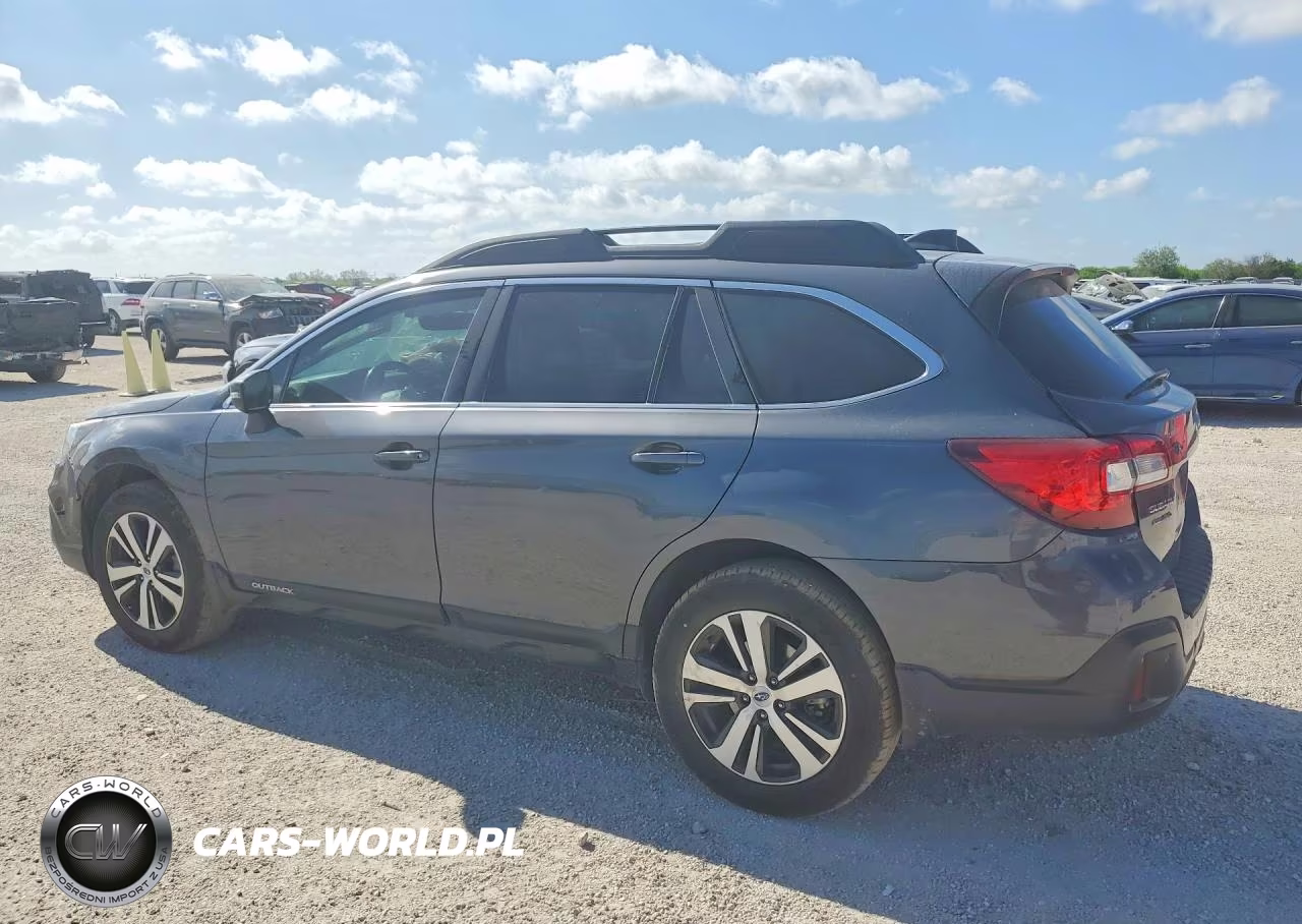 2019 Subaru Outback 3.6R Limited VIN:4S4BSENCXK3297259 - 2