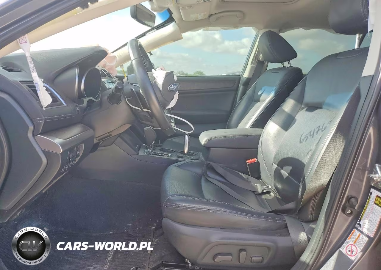 2019 Subaru Outback 3.6R Limited VIN:4S4BSENCXK3297259 - 7