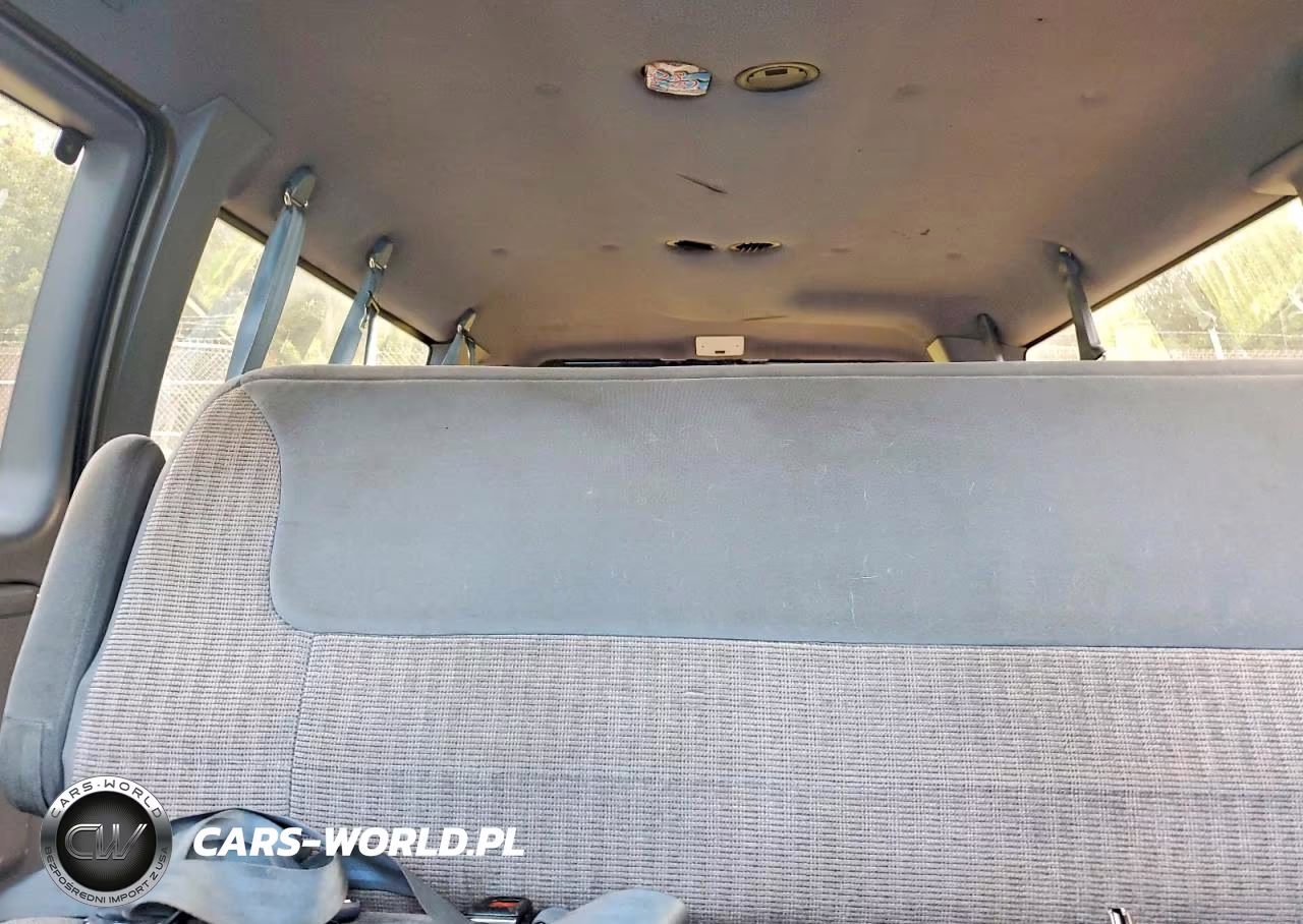 1996 Ford Econoline E350 Super Duty VIN:1FBJS31H2THB14676 - 10