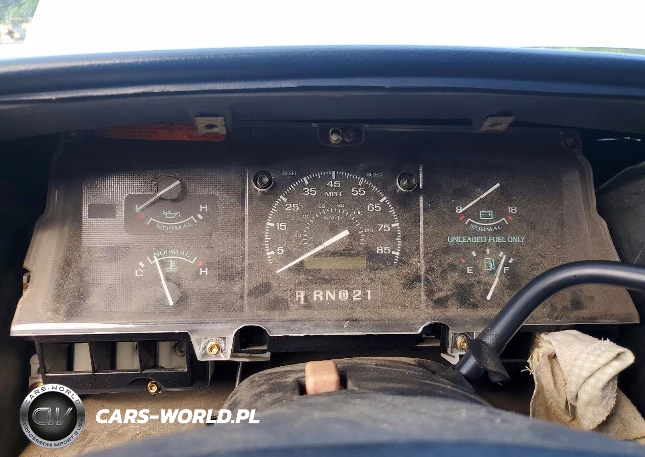 1996 Ford Econoline E350 Super Duty VIN:1FBJS31H2THB14676 - 9