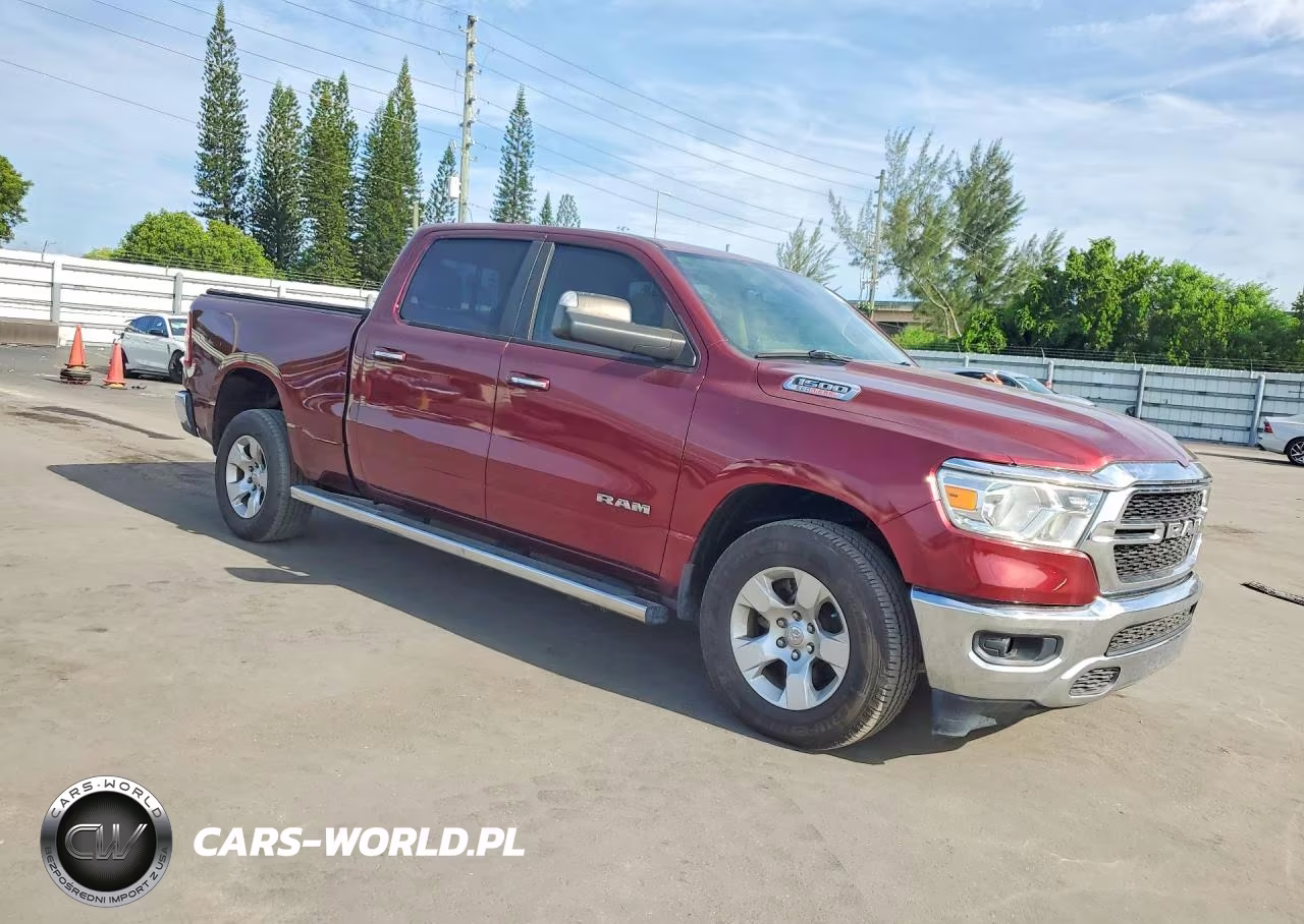 2020 Ram 1500 Big Horn-Lone Star VIN:1C6RREMM2LN237403 - 4