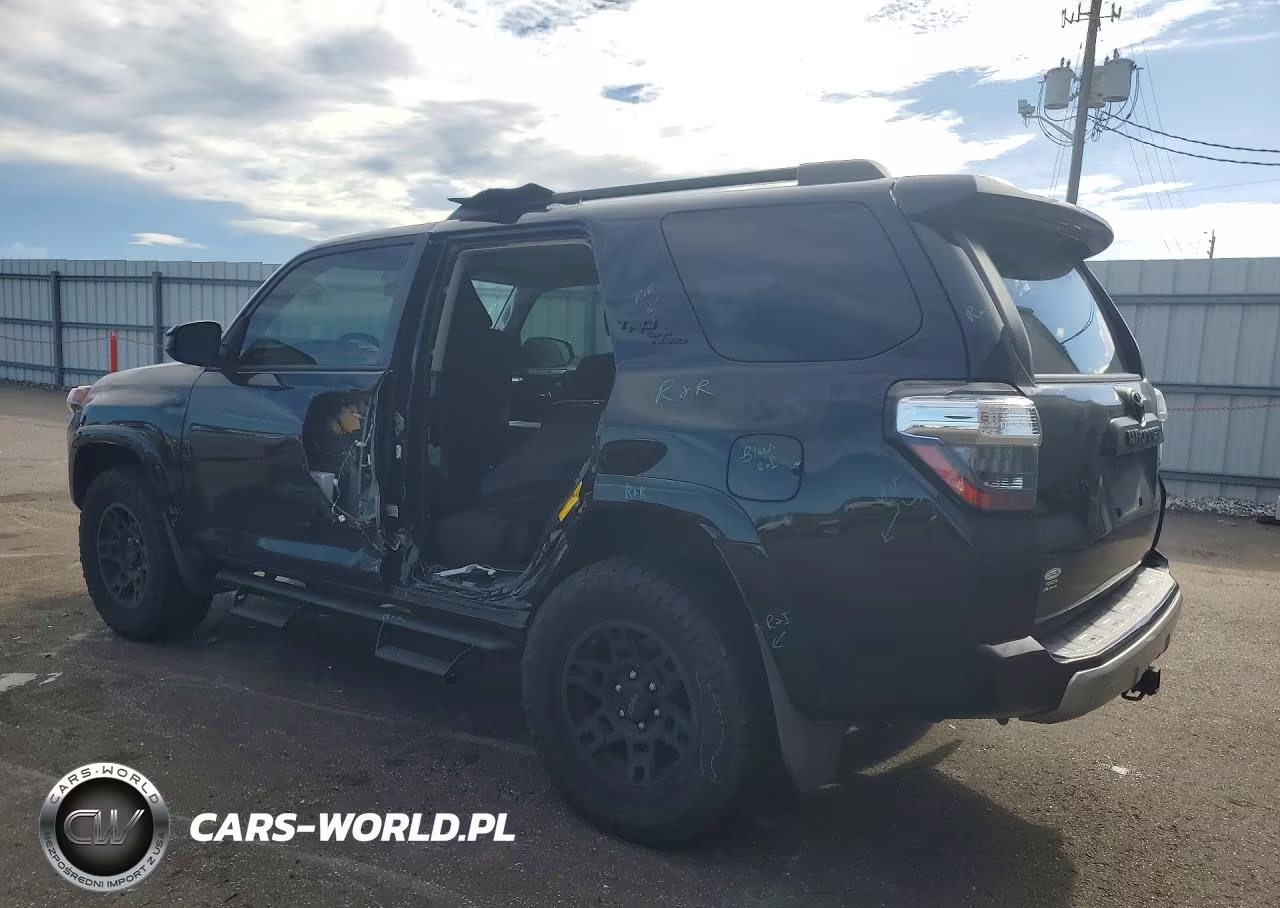 2022 Toyota 4Runner Trd Off-Road VIN:JTEPU5JR8N6024608 - 2