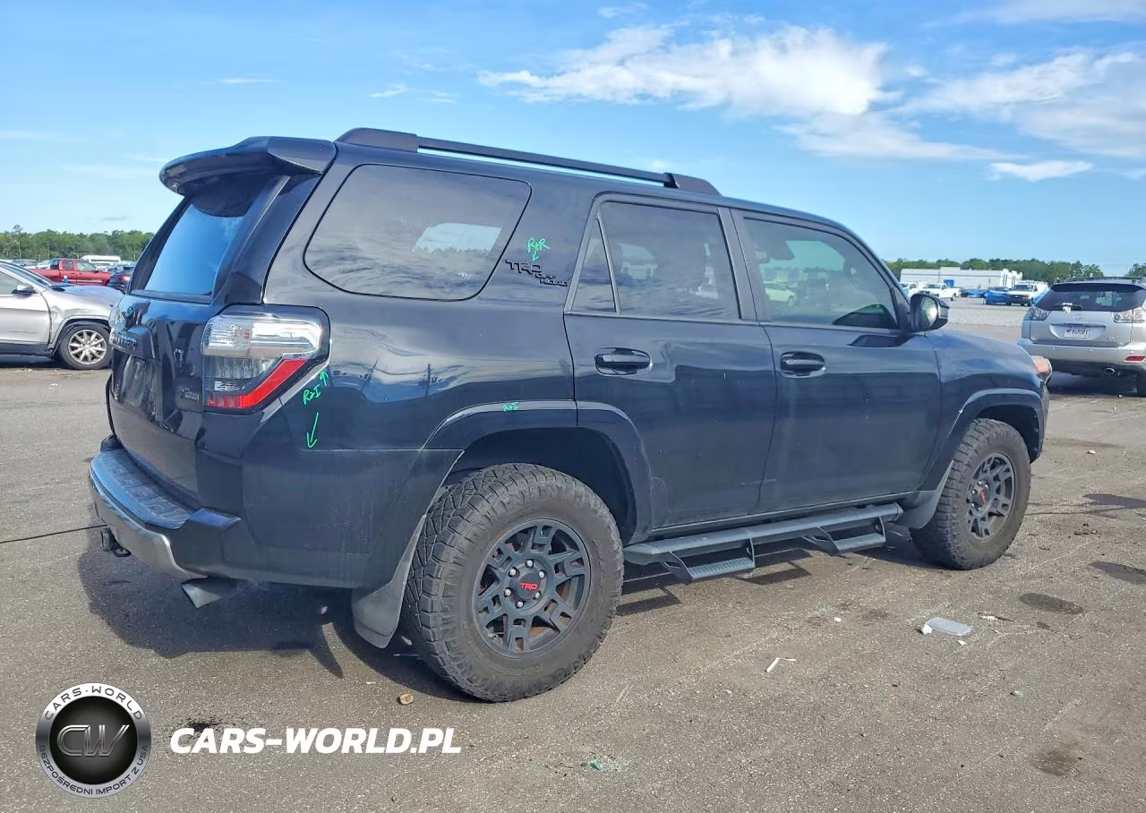 2022 Toyota 4Runner Trd Off-Road VIN:JTEPU5JR8N6024608 - 3