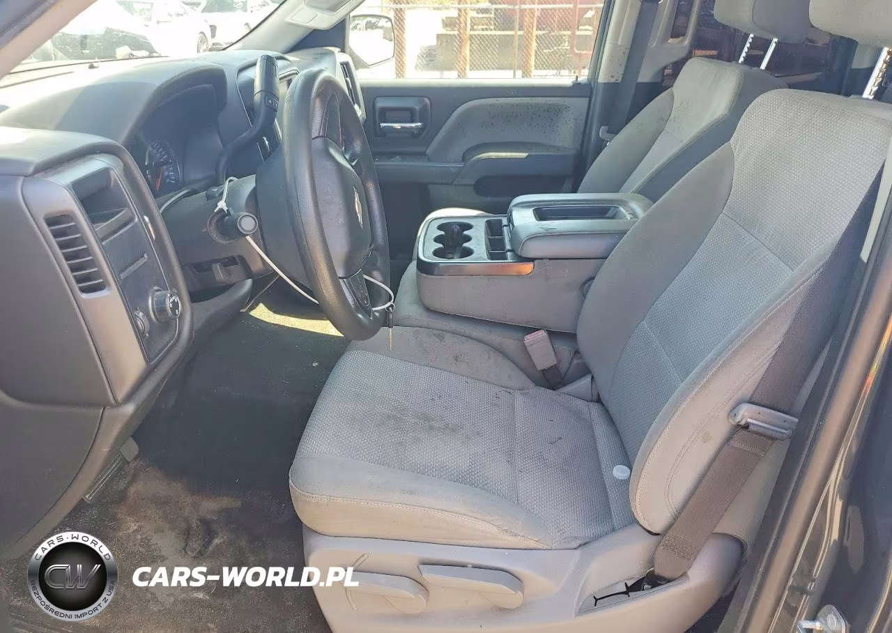 2018 Chevrolet Silverado C1500 VIN:1GCRCNEH0JZ146776 - 7