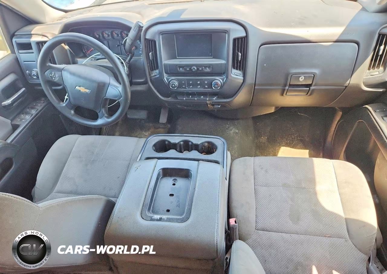 2018 Chevrolet Silverado C1500 VIN:1GCRCNEH0JZ146776 - 8