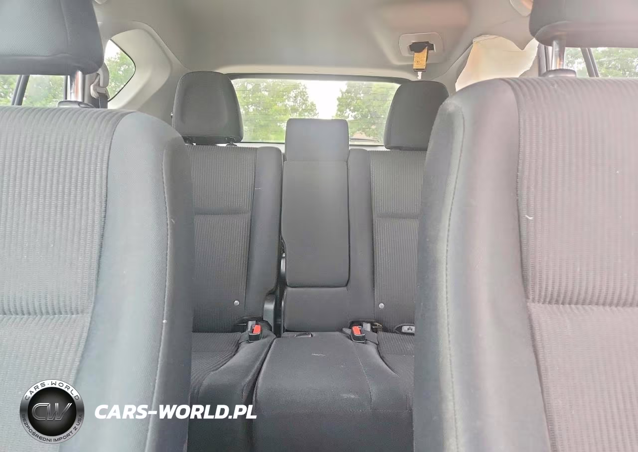 2018 Toyota Rav4 Le VIN:JTMBFREV6JJ228547 - 10