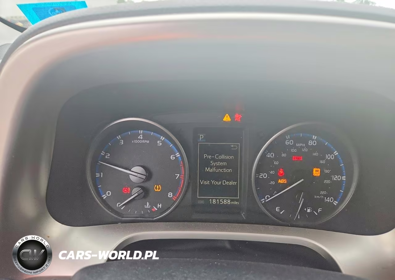 2018 Toyota Rav4 Le VIN:JTMBFREV6JJ228547 - 9
