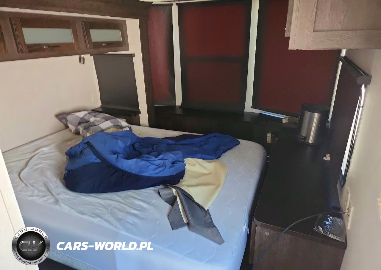 2018 Forest River Salem Camper VIN:4X4TSM826JM025882 - 5
