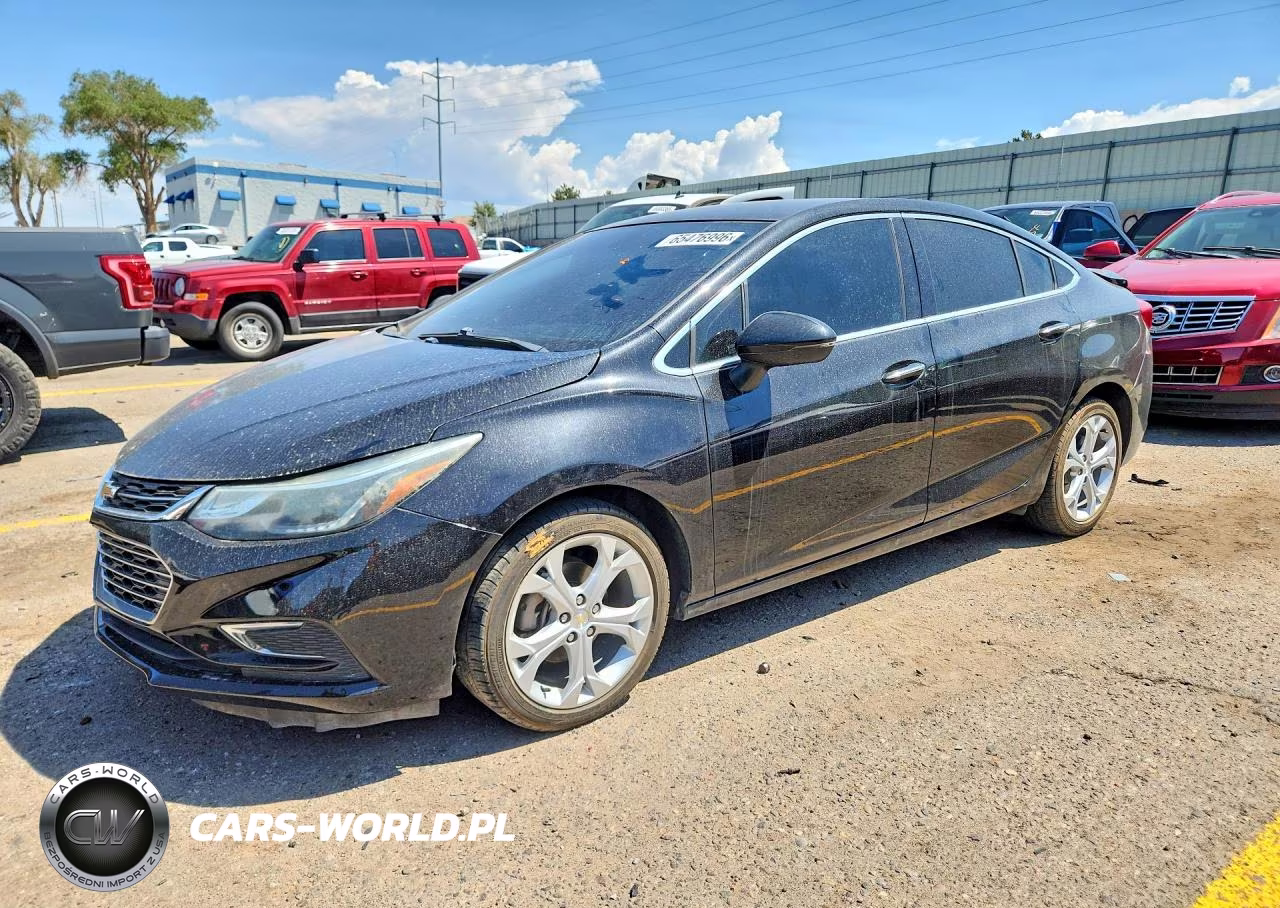 2017 Chevrolet Cruze Premier VIN:1G1BF5SM2H7263705 - 1