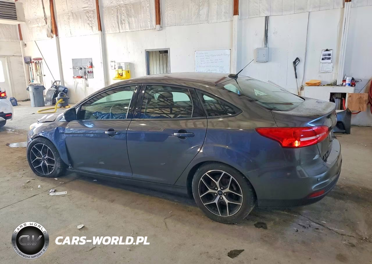 2017 Ford Focus Sel VIN:1FADP3H2XHL248471 - 2