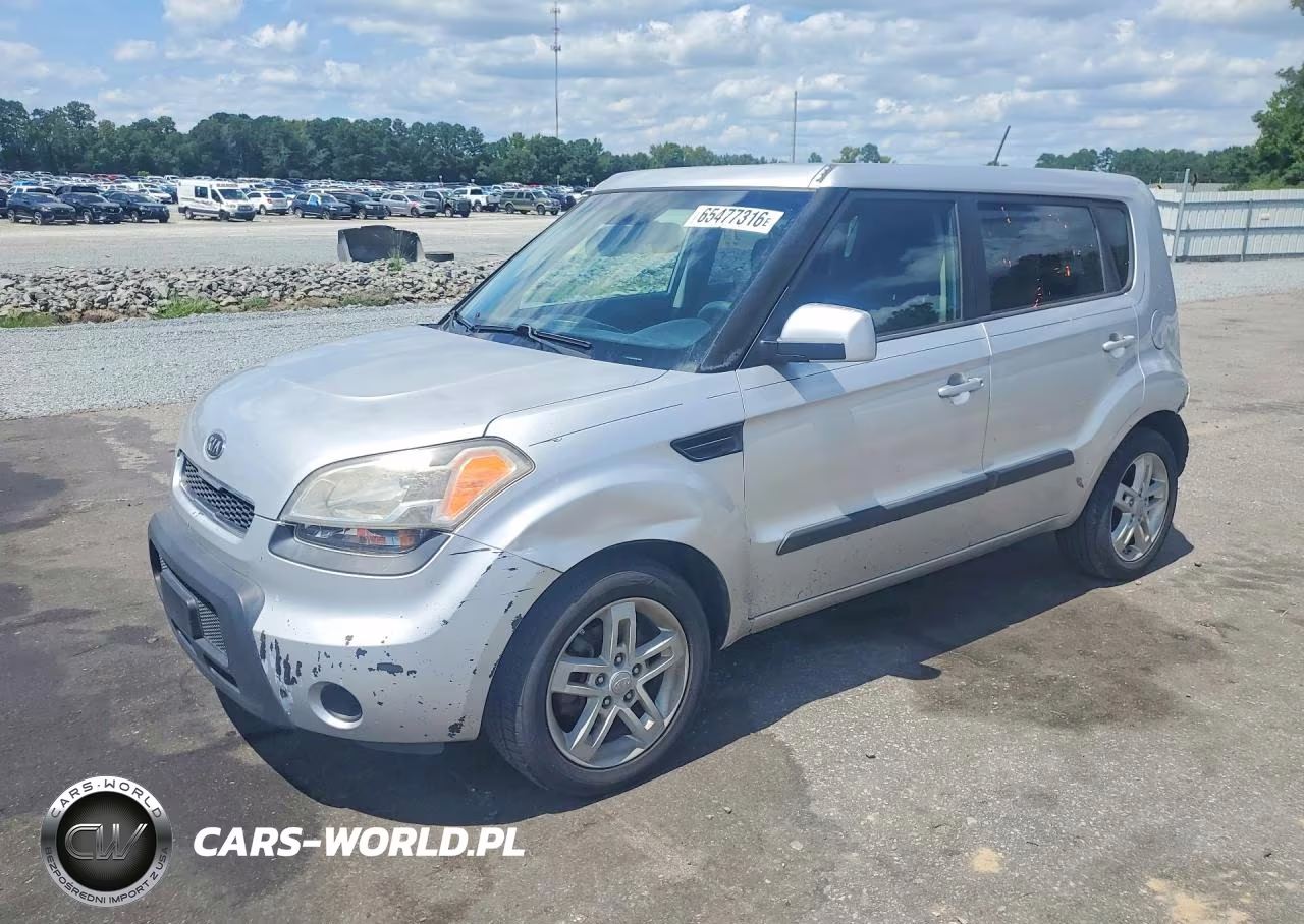 2011 Kia Soul +