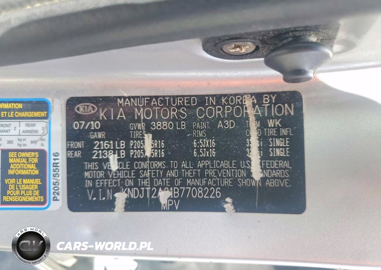 2011 Kia Soul + VIN:KNDJT2A21B7708226 - 12