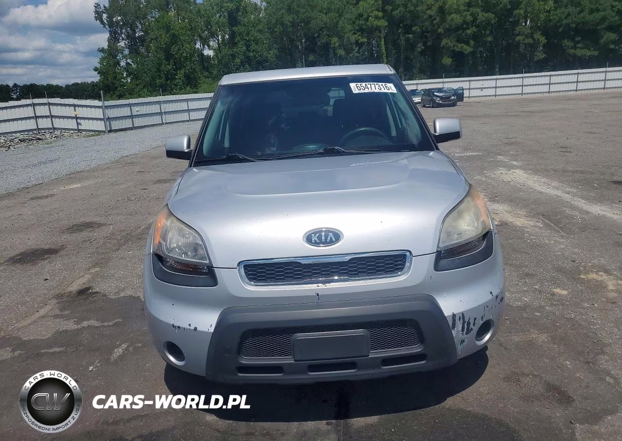 2011 Kia Soul + VIN:KNDJT2A21B7708226 - 5