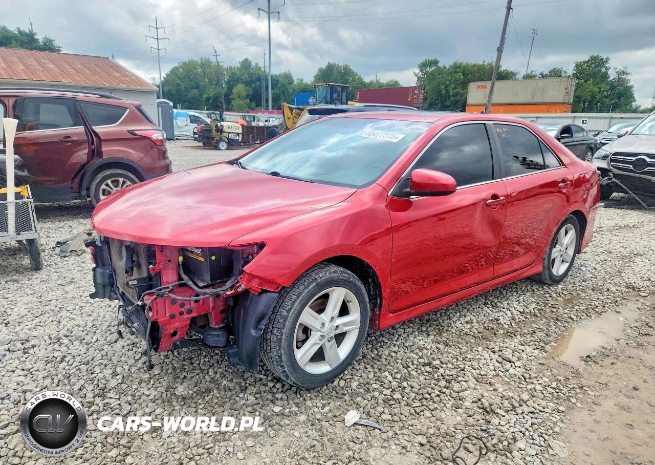 2014 Toyota Camry Se – zdjęcie 1 z 12