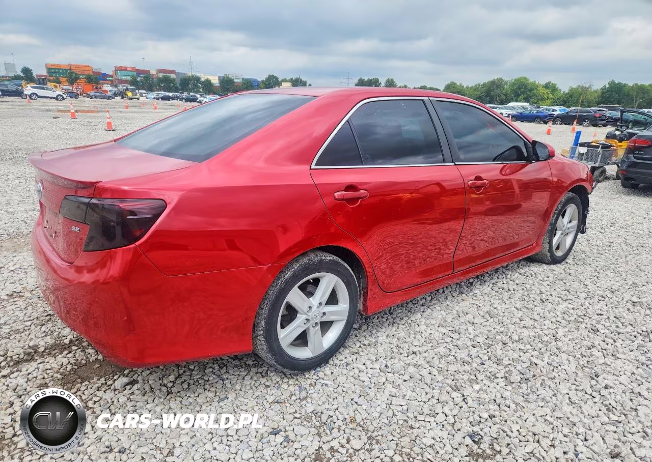2014 Toyota Camry Se VIN:4T1BF1FK0EU842242 - 3