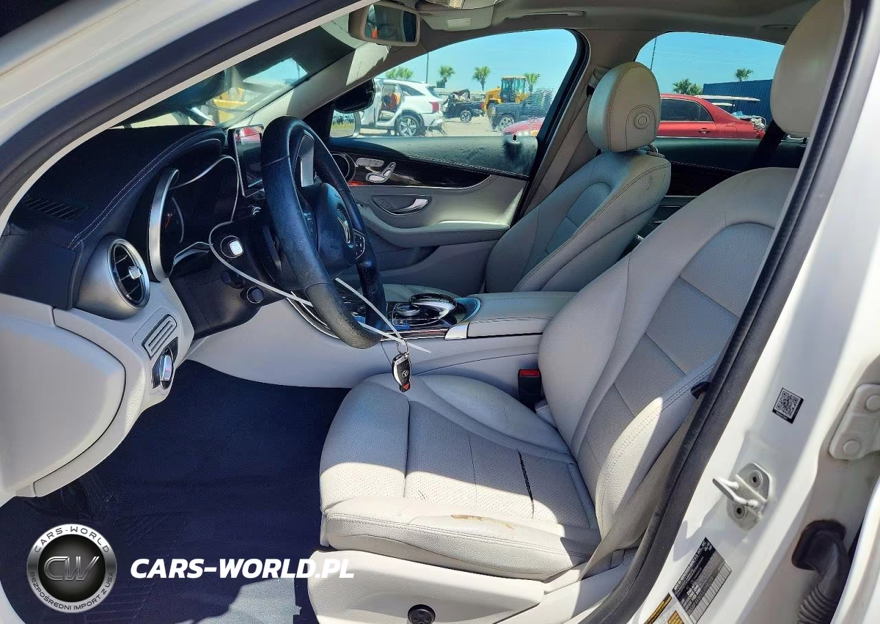 2016 Mercedes-Benz C 300 4Matic VIN:55SWF4KB0GU098259 - 7
