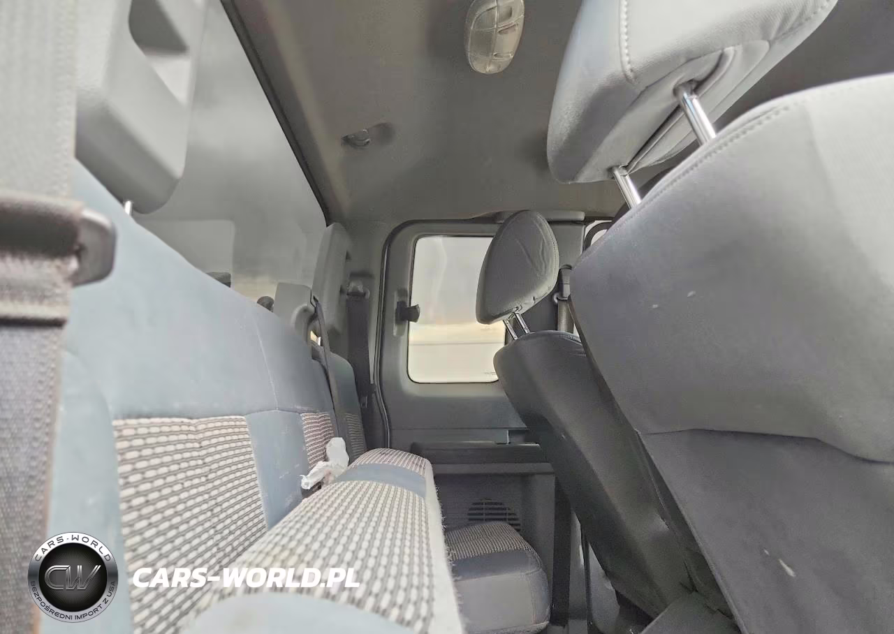 2014 Ford F350 Super Duty VIN:1FT8X3B63EEB12562 - 10