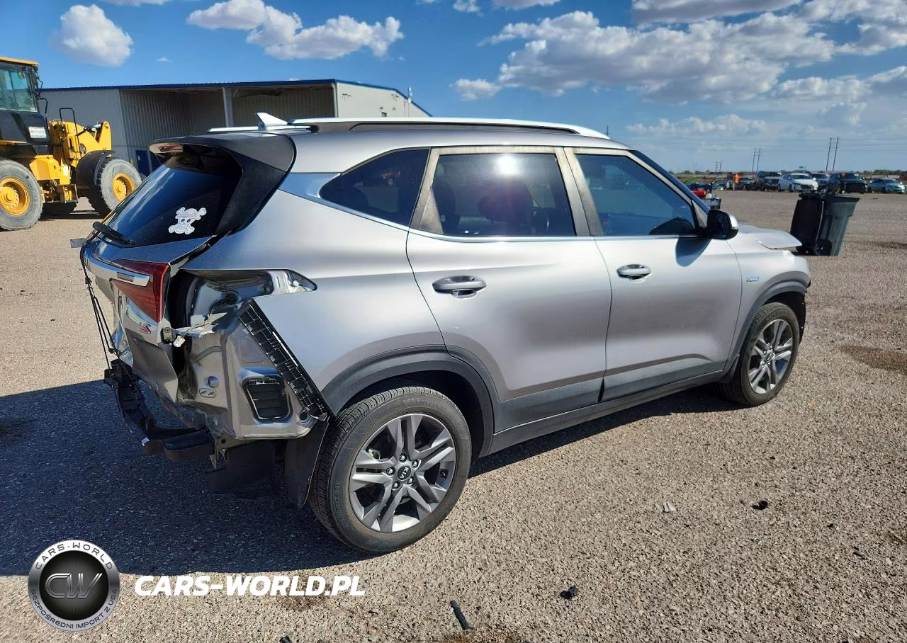 2021 Kia Seltos S VIN:KNDEUCAA0M7042653 - 3