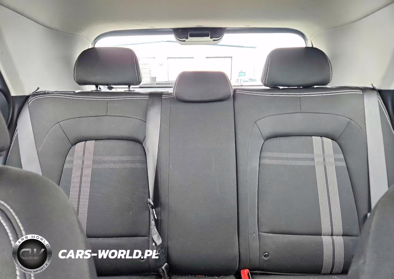 2023 Hyundai Venue Sel VIN:KMHRC8A39PU257162 - 10