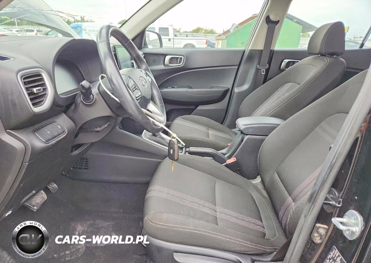 2023 Hyundai Venue Sel VIN:KMHRC8A39PU257162 - 7