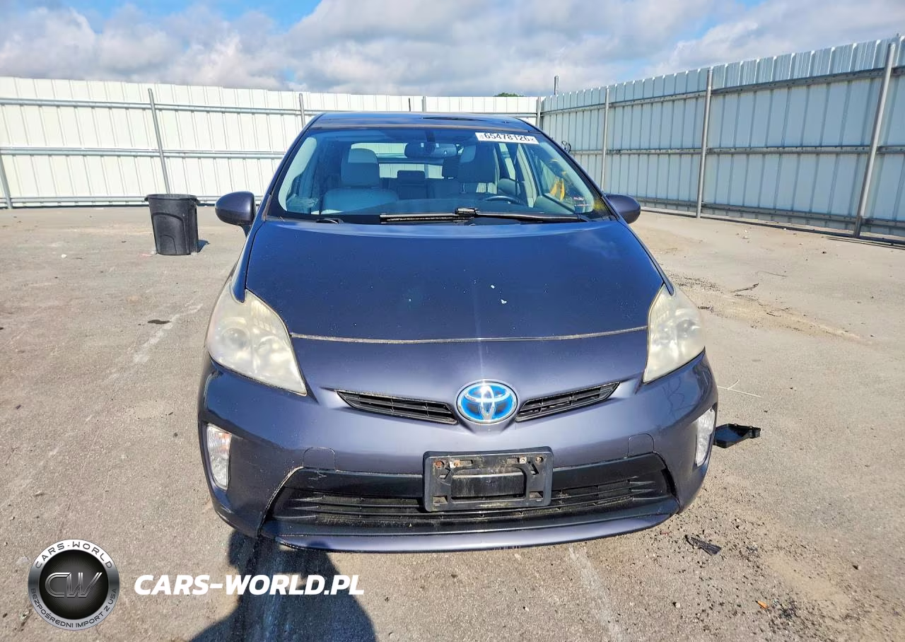 2012 Toyota Prius Four VIN:JTDKN3DU3C1529109 - 5