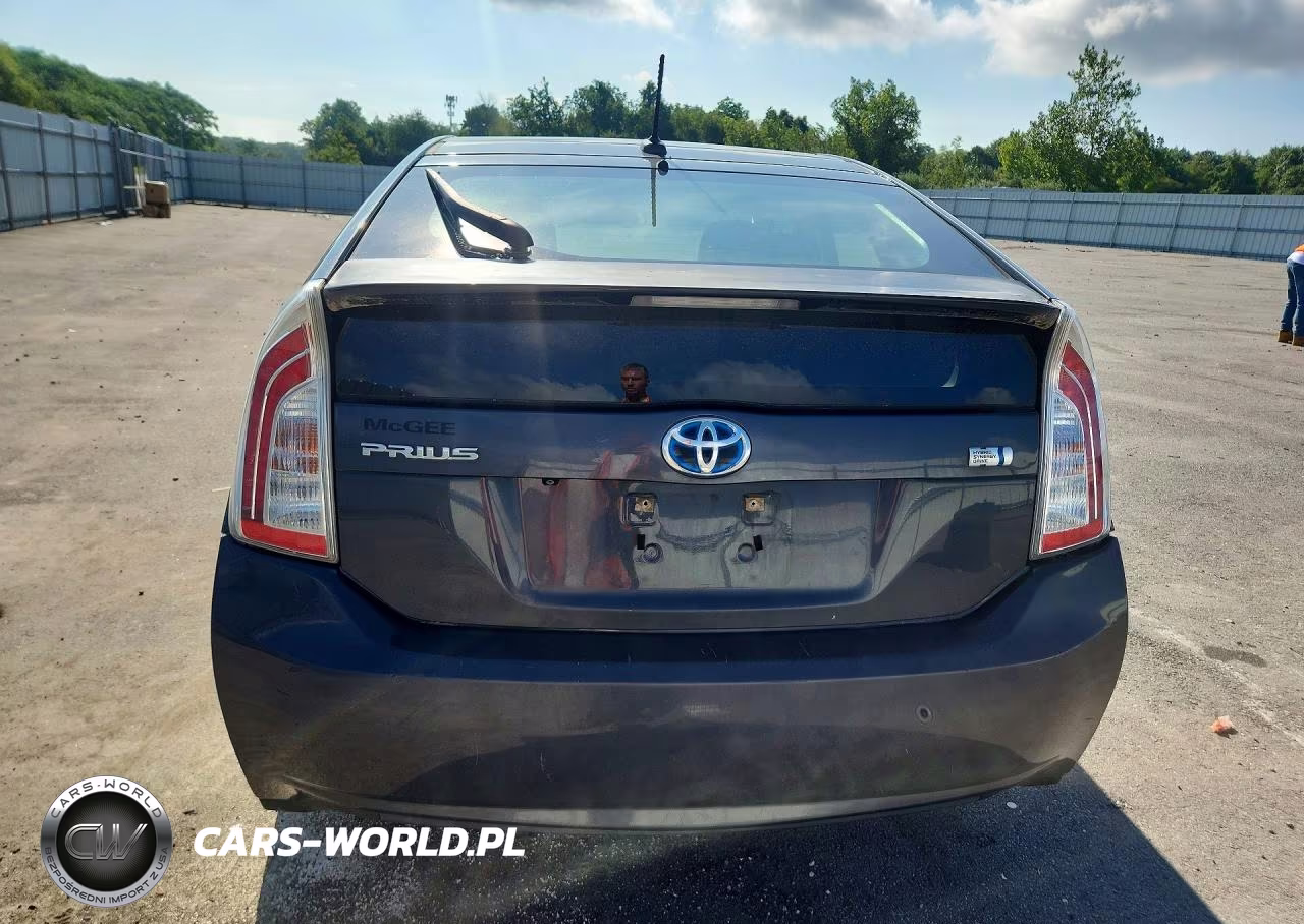 2012 Toyota Prius Four VIN:JTDKN3DU3C1529109 - 6