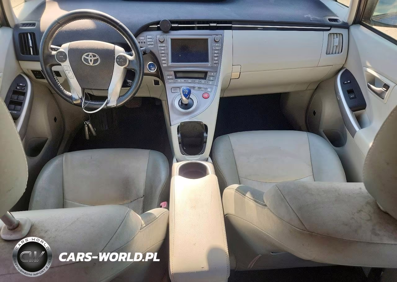 2012 Toyota Prius Four VIN:JTDKN3DU3C1529109 - 8