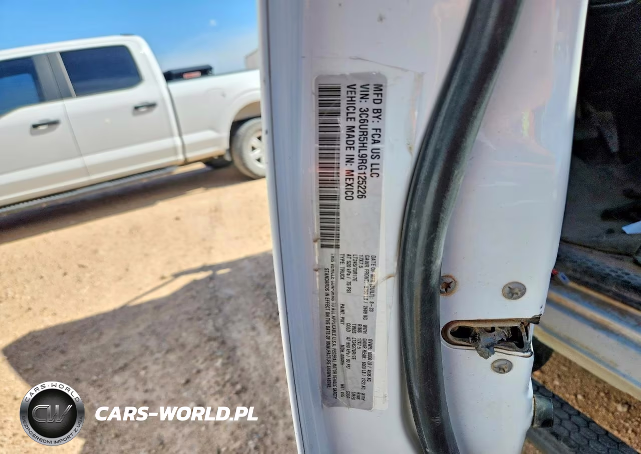 2024 Ram 2500 Tradesman VIN:3C6UR5HL9RG125226 - 12