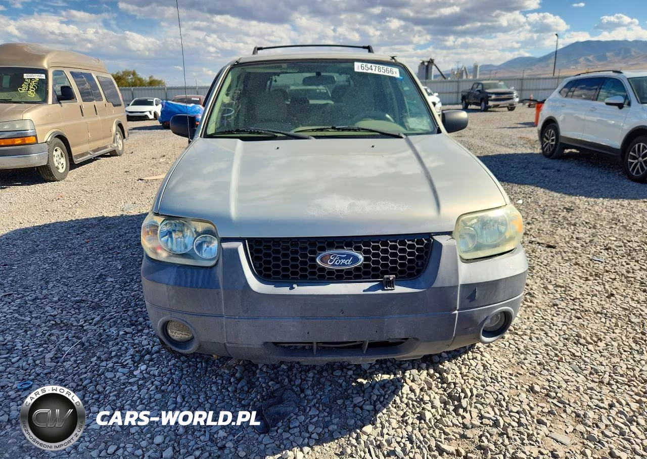2005 Ford Escape Xlt VIN:1FMYU03Z05KB63448 - 5