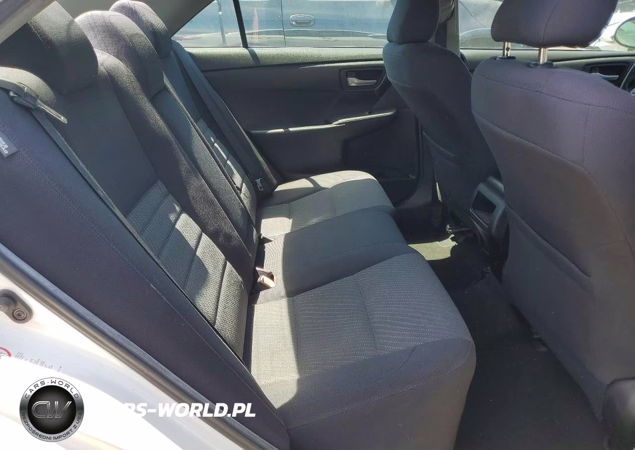 2015 Toyota Camry Le VIN:4T4BF1FK3FR486781 - 10