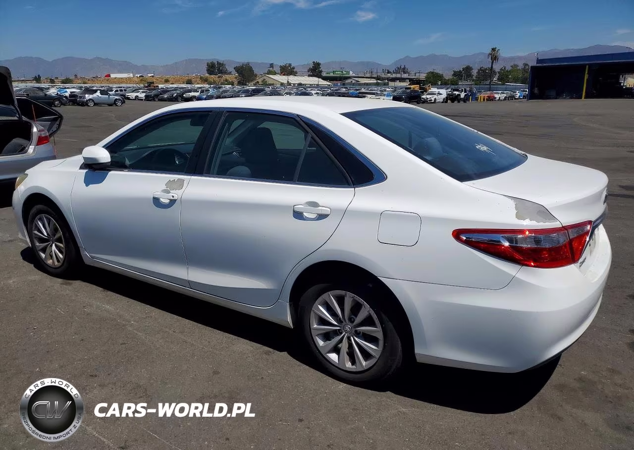 2015 Toyota Camry Le VIN:4T4BF1FK3FR486781 - 2
