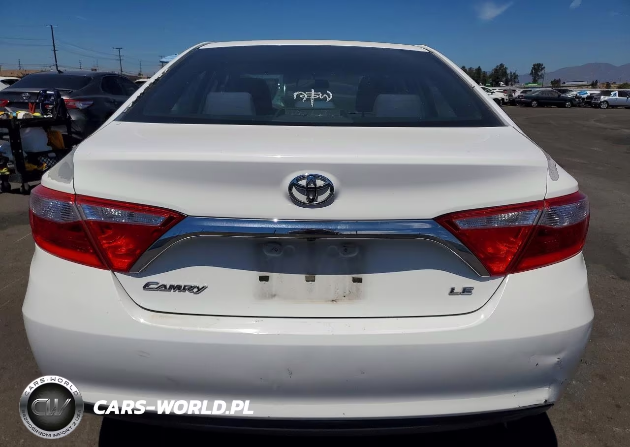 2015 Toyota Camry Le VIN:4T4BF1FK3FR486781 - 6