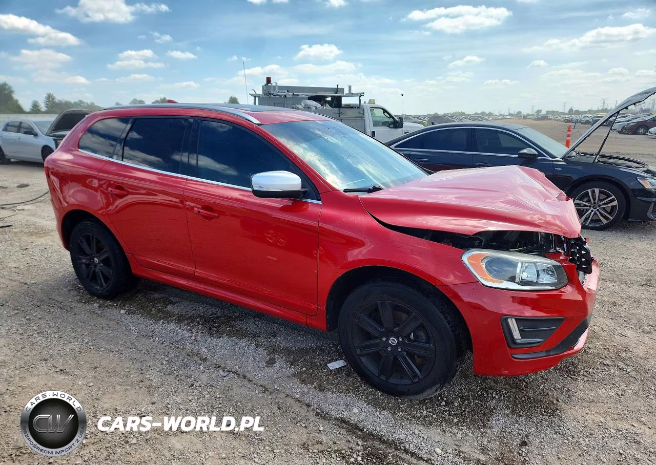 2015 Volvo Xc60 T6 R-Design Platinum VIN:YV4902RH3F2561086 - 4