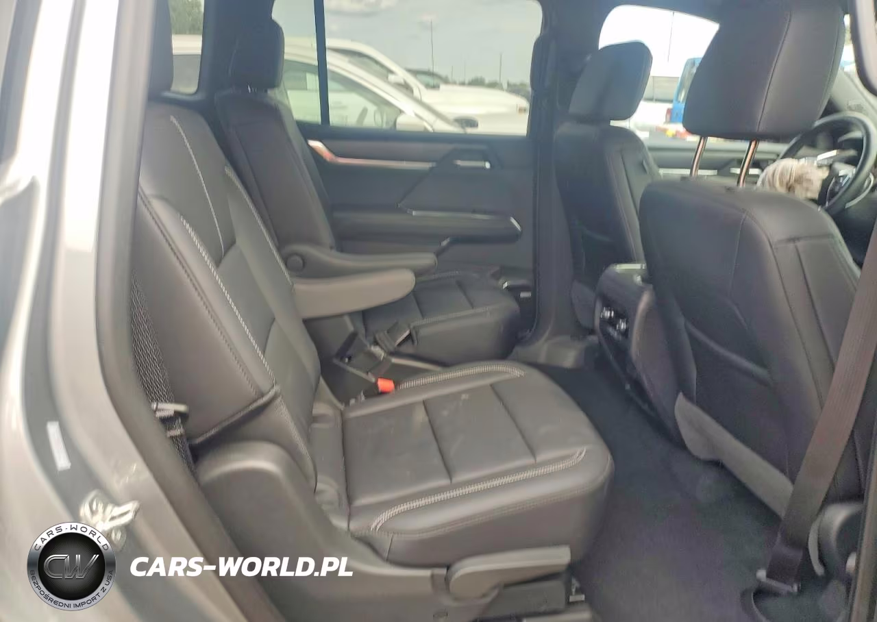 2025 GMC Acadia Elevation VIN:1GKENNRS5SJ218140 - 11