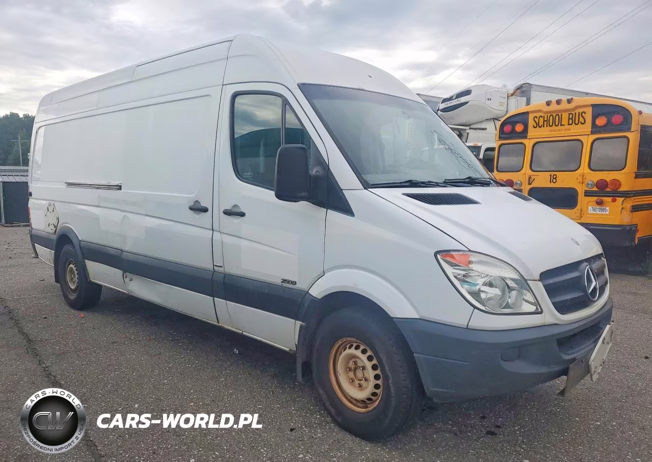 2012 Mercedes-Benz Sprinter 2500 Delivery Van VIN:WD3PE8CB6C5711313 - 4