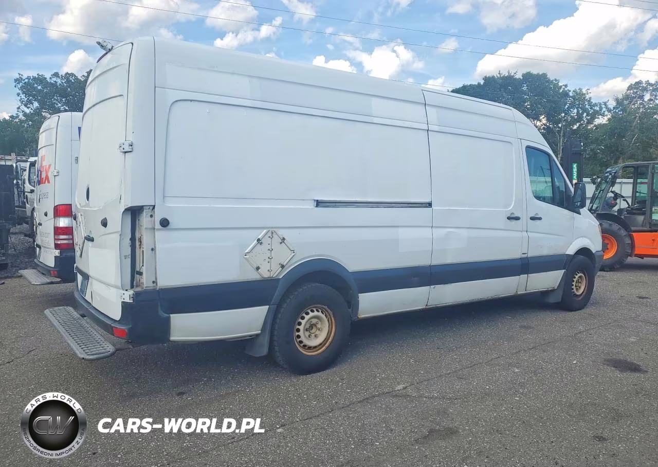 2012 Mercedes-Benz Sprinter 2500 Delivery Van VIN:WD3PE8CB4C5685309 - 3