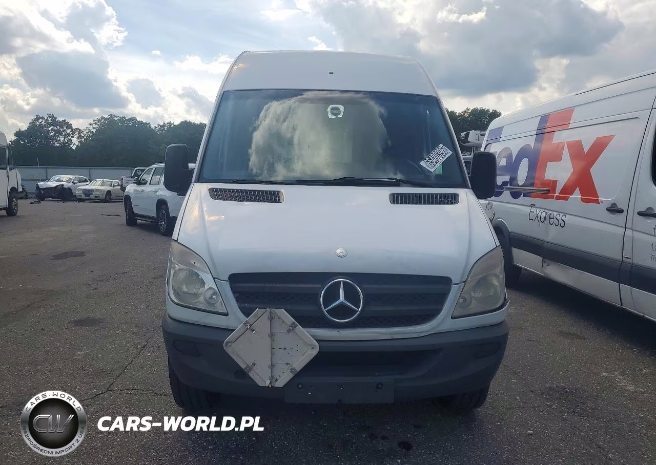 2012 Mercedes-Benz Sprinter 2500 Delivery Van VIN:WD3PE8CB4C5685309 - 5