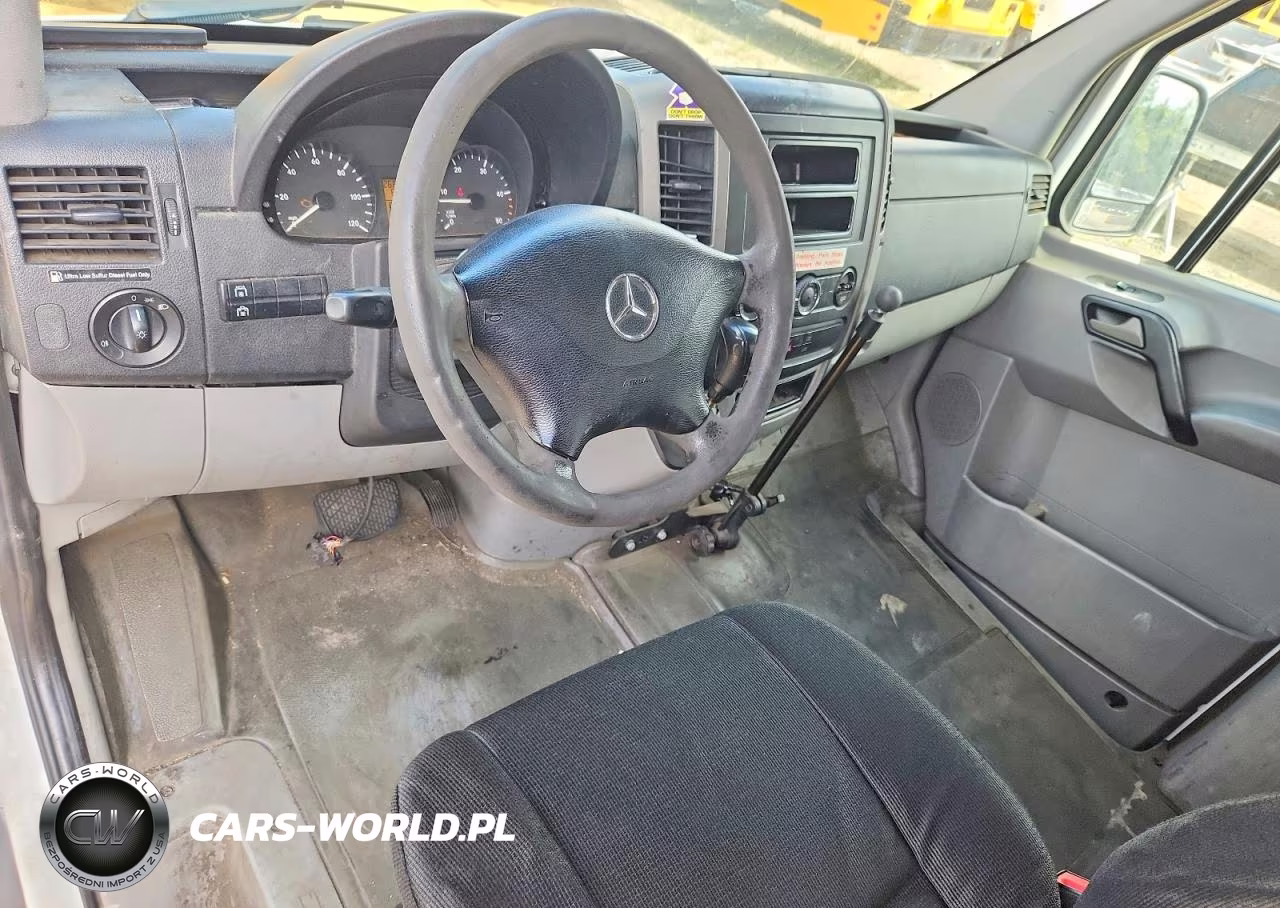 2012 Mercedes-Benz Sprinter 2500 Delivery Van VIN:WD3PE8CB4C5685309 - 8
