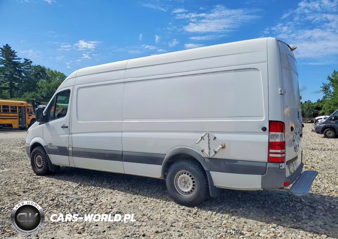 2011 Mercedes-Benz Sprinter 2500 Delivery Van VIN:WD3PE8CB7B5572162 - 2