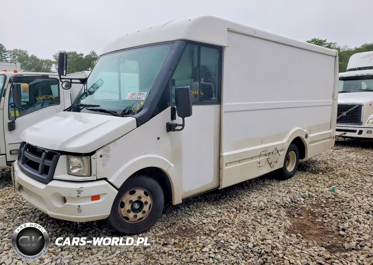 2013 Isuzu Npr Hd Delivery Van
