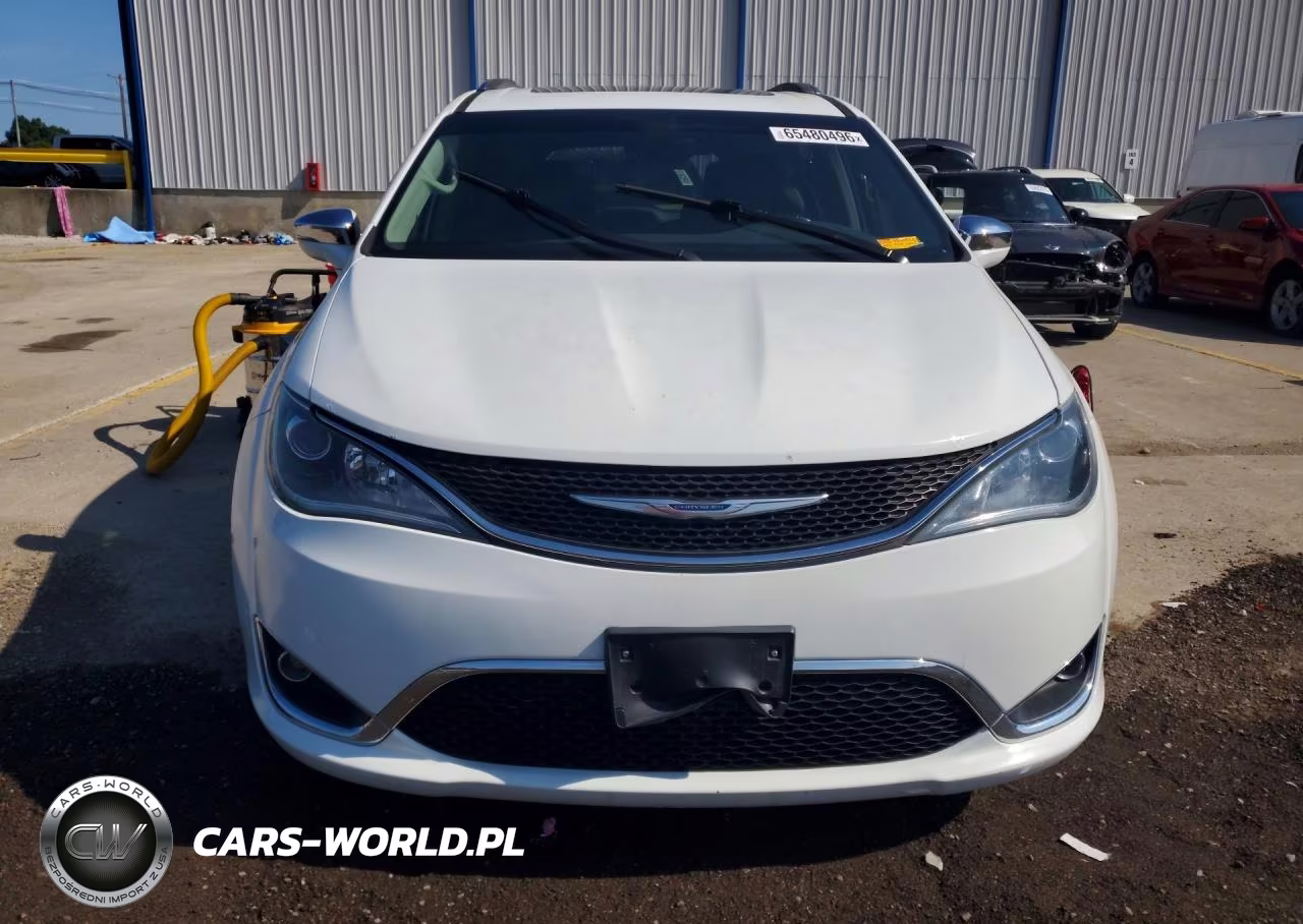 2018 Chrysler Pacifica Limited VIN:2C4RC1GG3JR185305 - 5