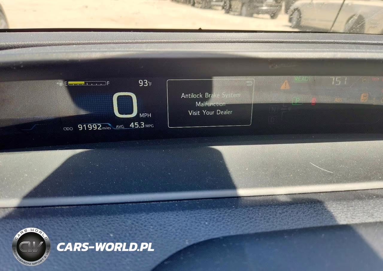 2019 Toyota Prius Prime Premium VIN:JTDKARFP7K3115145 - 9