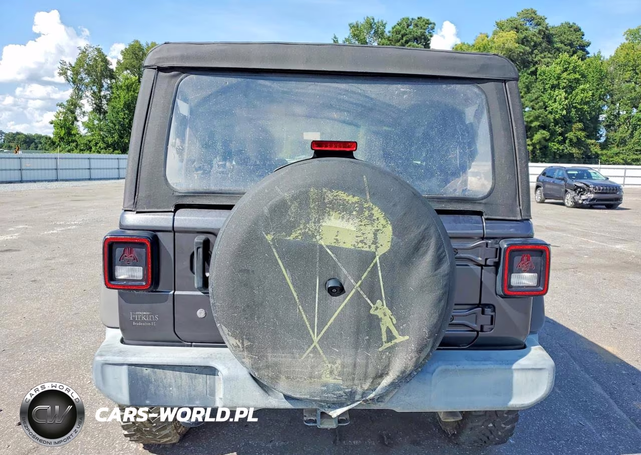 2018 Jeep Wrangler Sport VIN:1C4GJXAG9JW280144 - 6