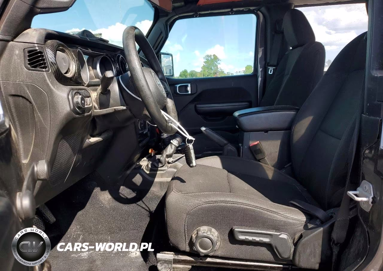 2018 Jeep Wrangler Sport VIN:1C4GJXAG9JW280144 - 7