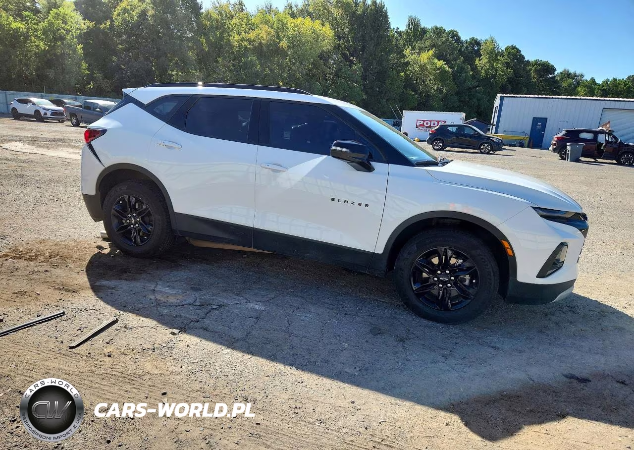 2022 Chevrolet Blazer 2Lt VIN:3GNKBCR40NS159120 - 4