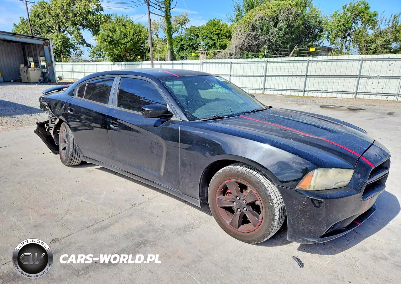 2014 Dodge Charger Sxt VIN:2C3CDXHG2EH267577 - 4