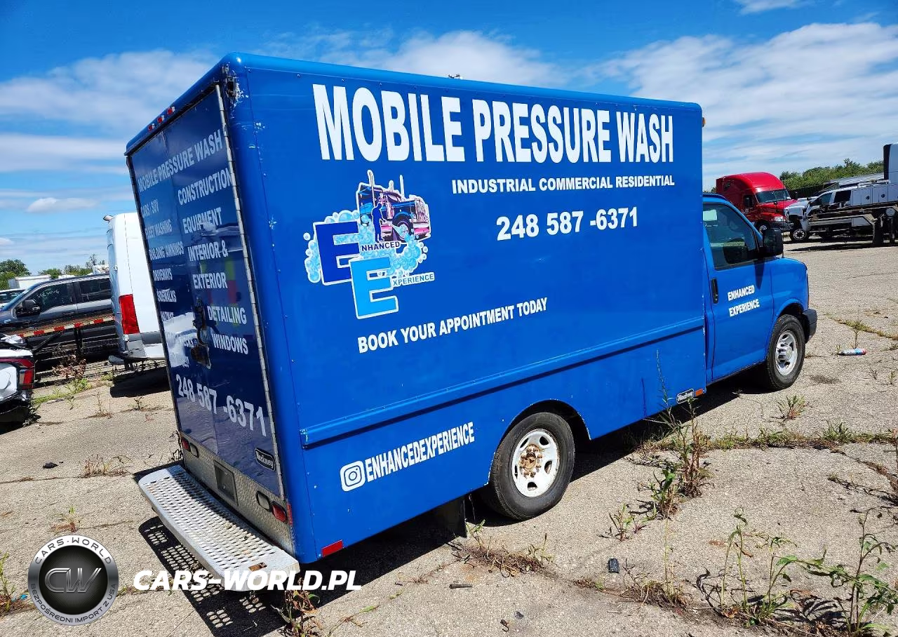 2014 Chevrolet Express Box Truck VIN:1GB0G2CA5E1131412 - 3
