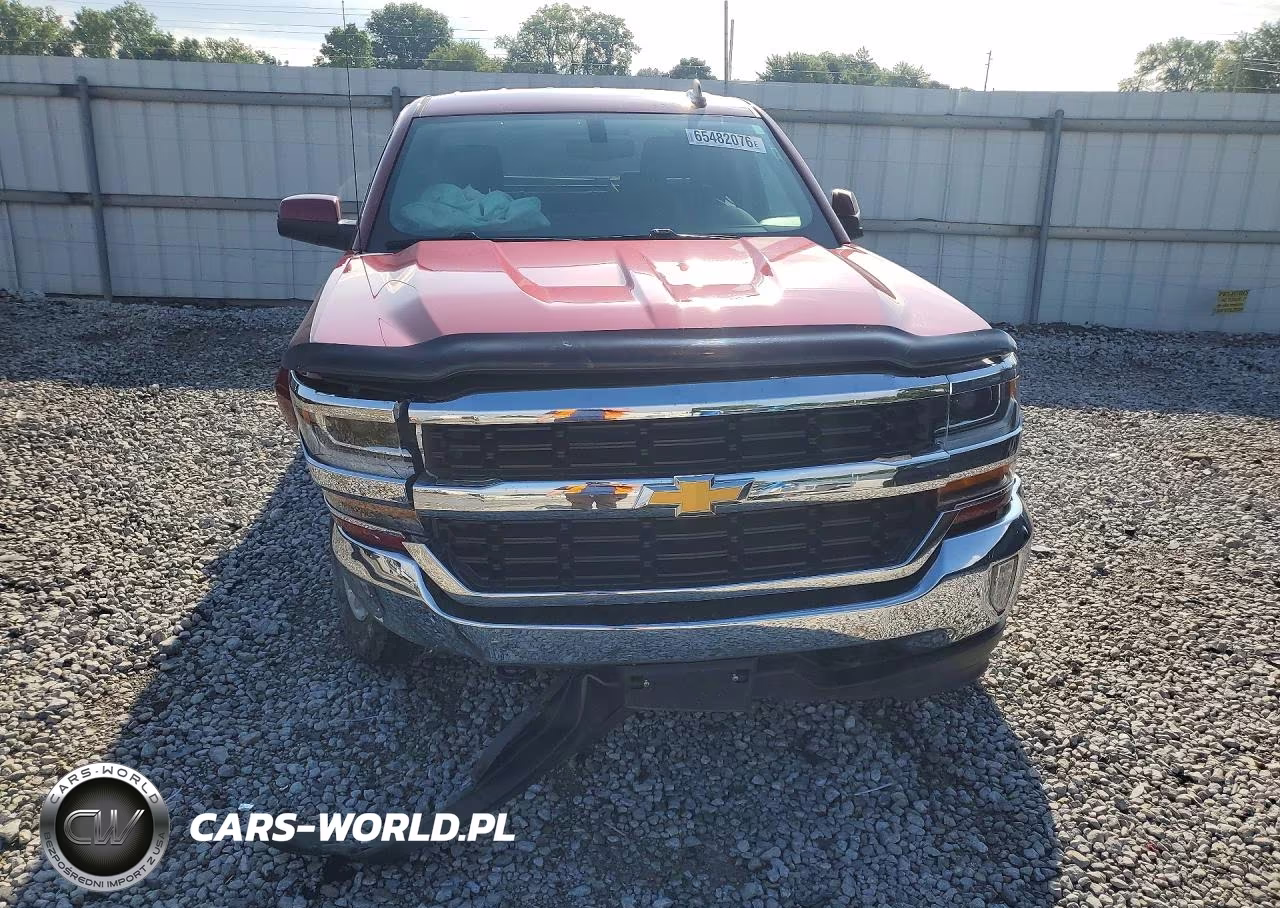 2018 Chevrolet Silverado K1500 Lt VIN:3GCUKREC5JG585187 - 5