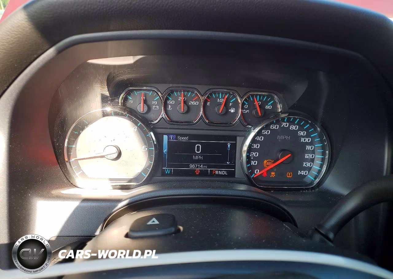 2018 Chevrolet Silverado K1500 Lt VIN:3GCUKREC5JG585187 - 9